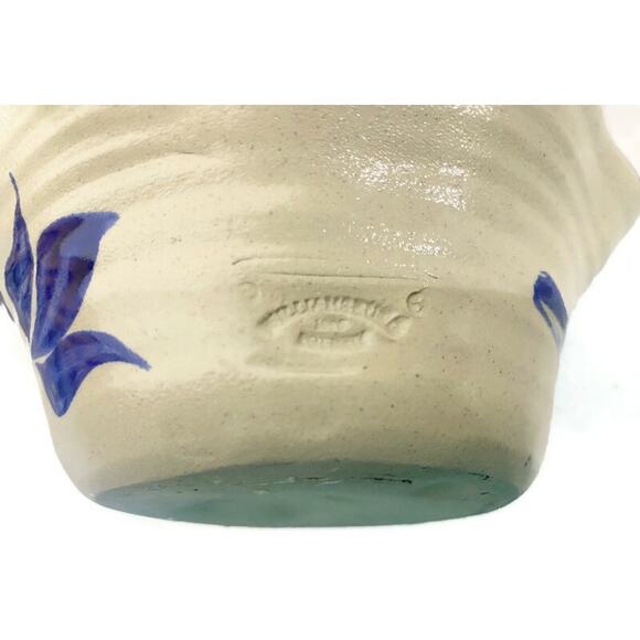 Williamsburg Pottery Finger Candle Holder Blue and Beige 5" Tall - Picture 9 of 12